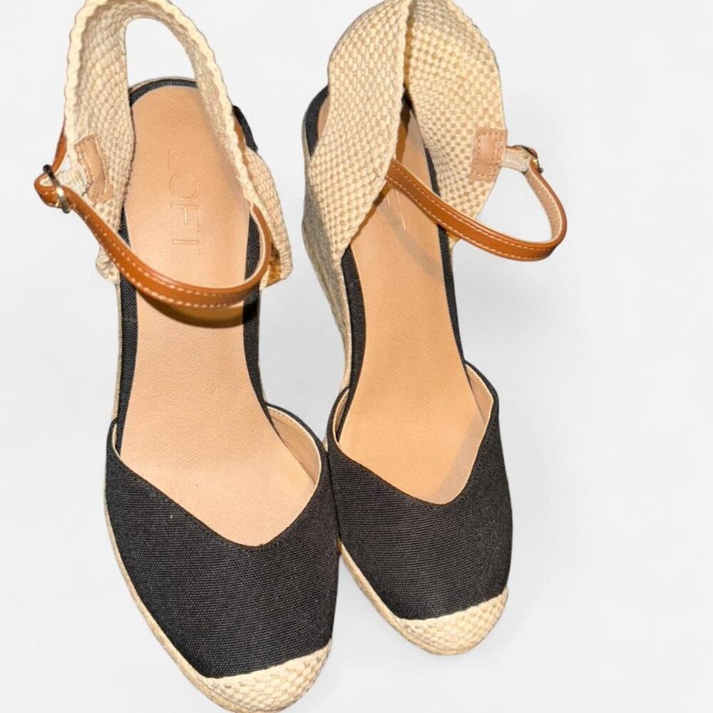 Espadrille Wedges Size 7 1/2. NWOB - Picture 2 of 7